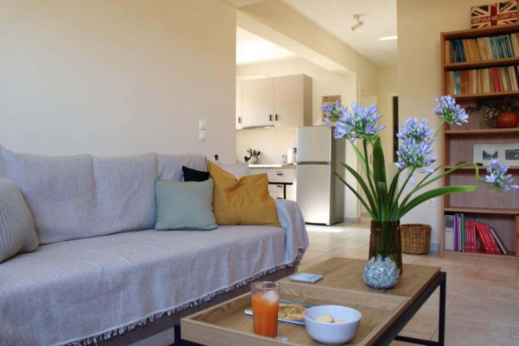 Aretis St Apartment Nafplio Exterior photo